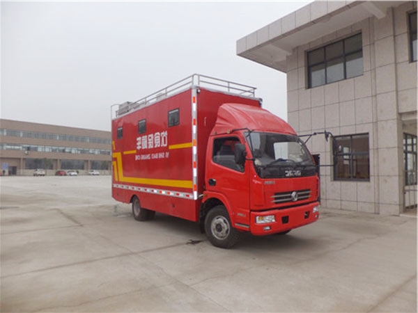 Dongfeng D6 4x2 cooking truck