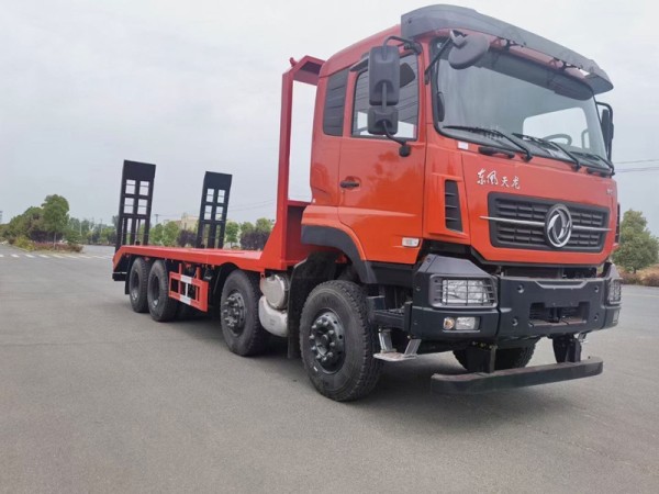 Dongfeng Tianlong KC 8X4 flatbed truck