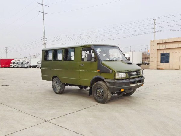 Iveco 4X4 10-12 Personnel Carrier Truck