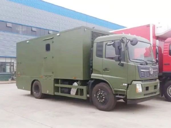 Dongfeng Tianjin 4X2 emergency laundry truck