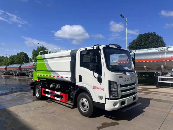 JAC Weiling 7m³ dust suppression vehicle