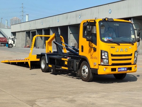 JAC K5 obstacle clearing vehicle
