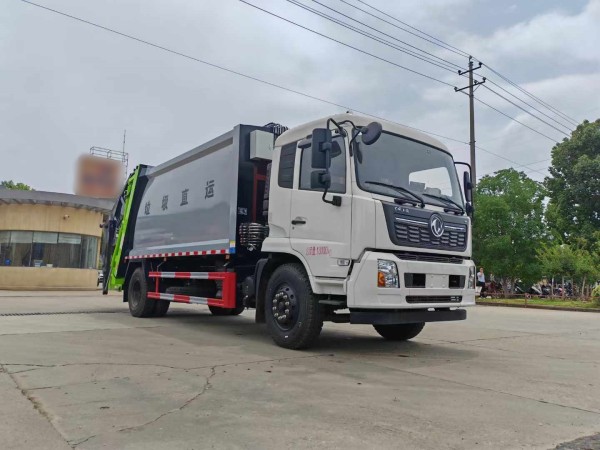 Dongfeng Tianjin 4X2 Compressed Garbage Truck