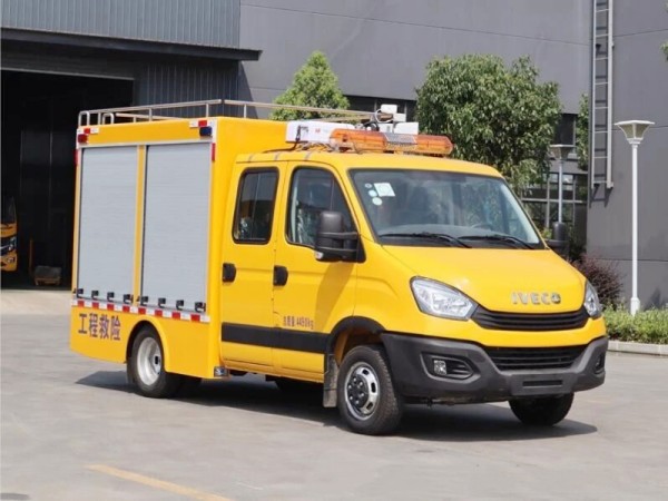 Iveco Double Row Flood Relief Vehicle
