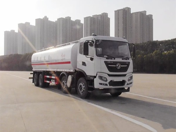 Dongfeng Tianjin 8X4 Green Sprinkler Truck
