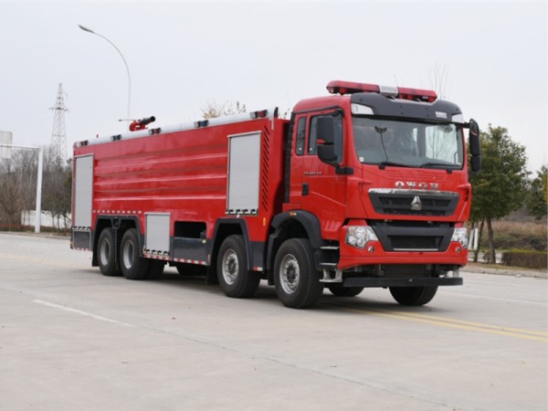 Sinotruk Howo 24t foam fire truck